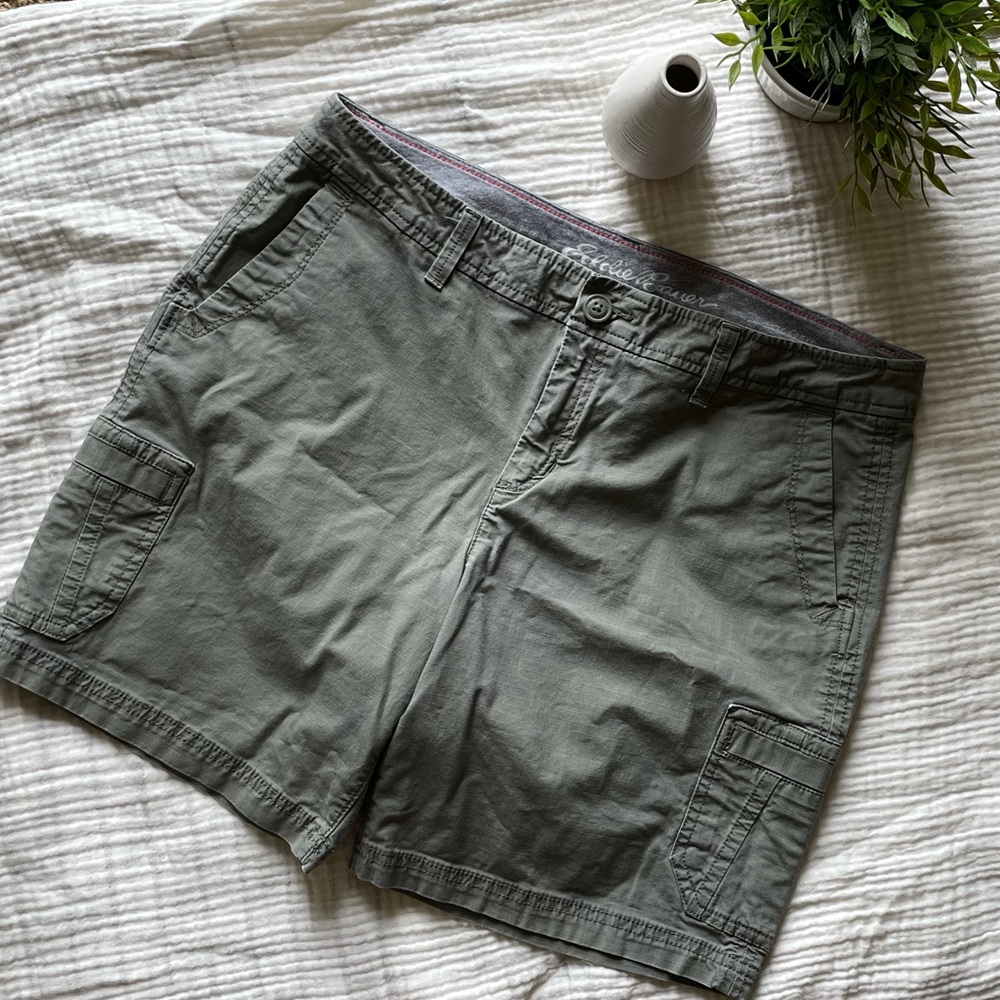 Eddie Bauer Olive Khaki Shorts